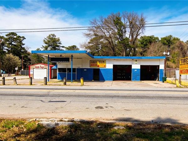 3555 Roosevelt Highway , Atlanta, GA 30349