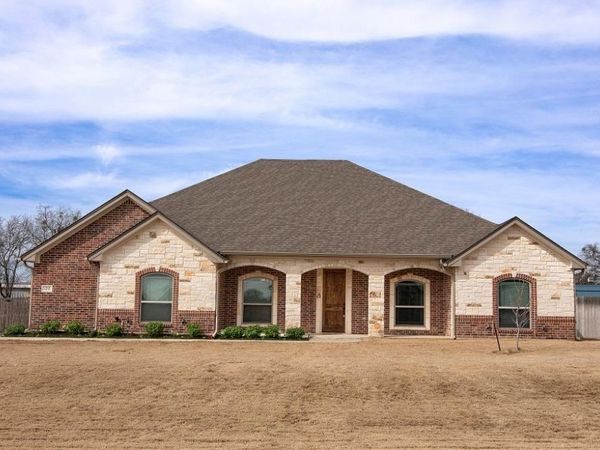 120 Metheglin DR, Temple, TX 76502