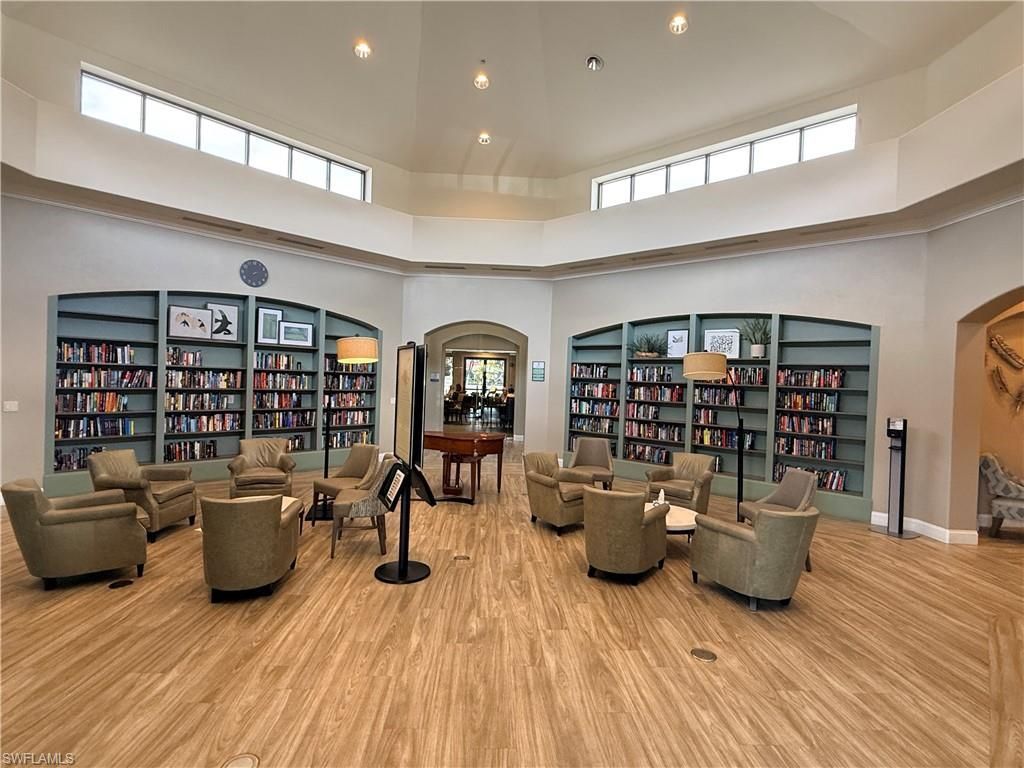 10510 Amiata Way, Unit 305, Fort Myers, FL 33913 Photo