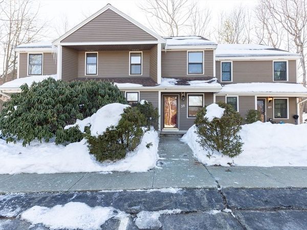 38 Drake Rd, Unit 38, Fitchburg, MA 01420
