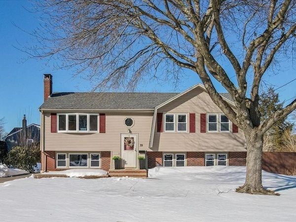 72 Rogers Dr, Stoughton, MA 02072