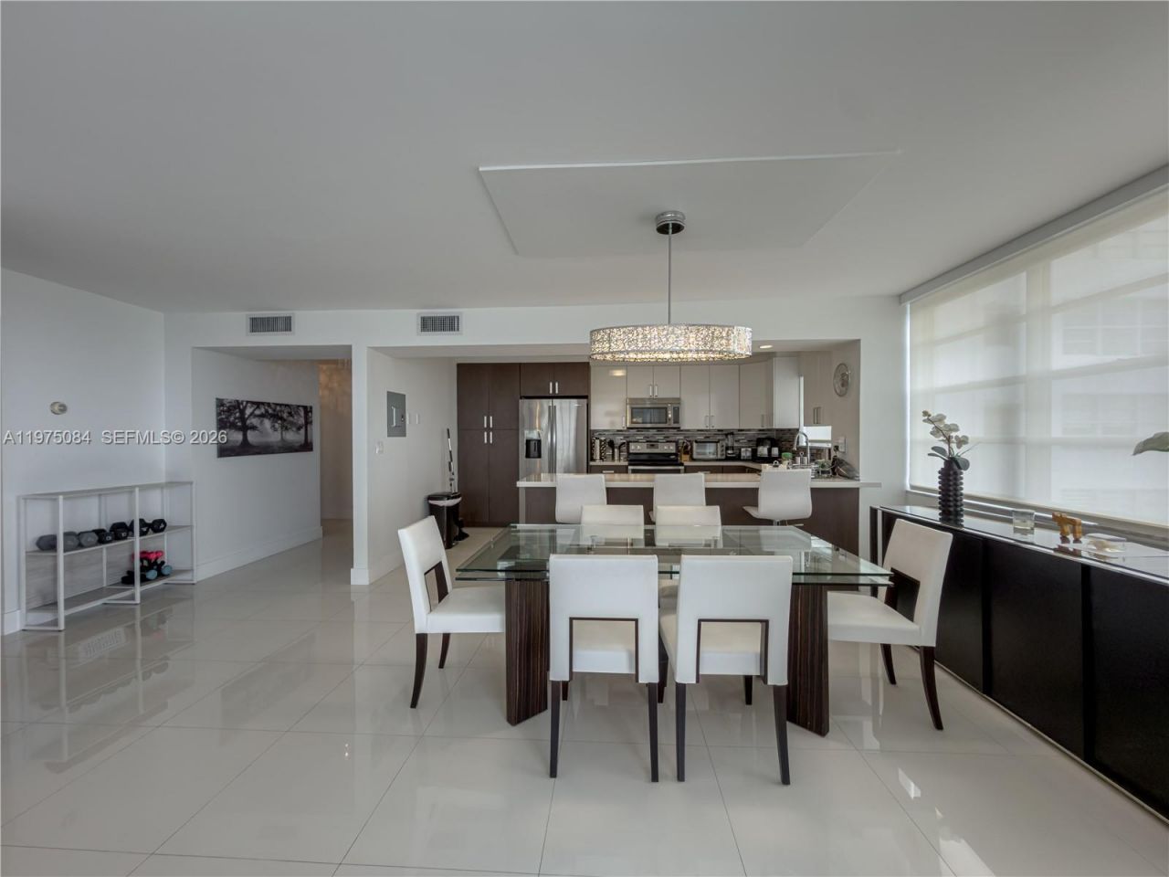 2750 NE 183rd St , Unit 2108, Aventura, FL 33160 Photo