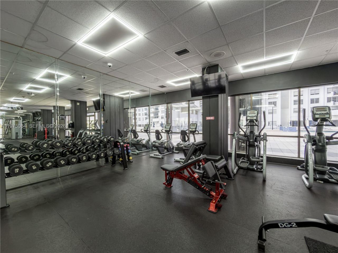 2750 NE 183rd St , Unit 2108, Aventura, FL 33160 Photo