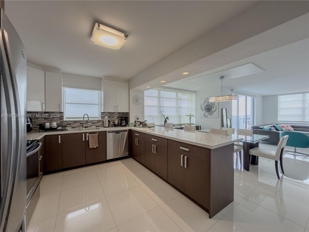 2750 NE 183rd St , Unit 2108, Aventura, FL 33160 Photo