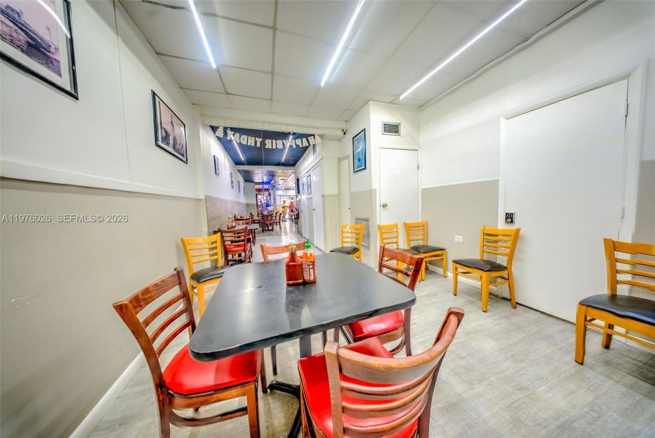 1910 SW 1st St , Miami, FL 33135 Photo