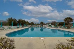 144 Wimbledon Way  photo 4