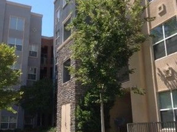 38 E Serene Avenue, Unit 221, Las Vegas, NV 89123