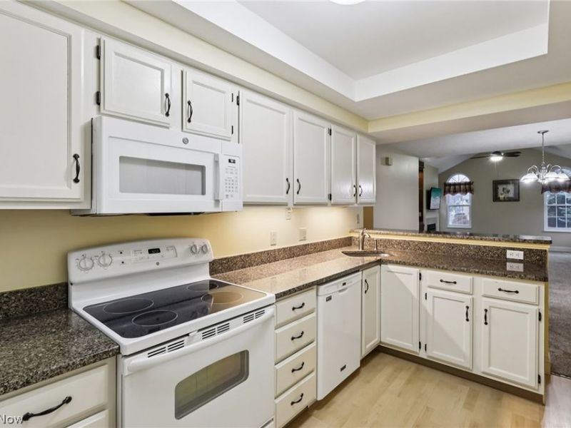 1071 N Jefferson Street, Unit B, Medina, OH 44256 Photo 16