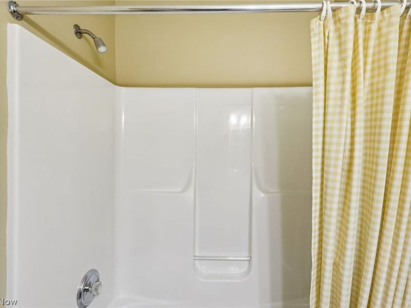 1071 N Jefferson Street, Unit B, Medina, OH 44256 Photo 19