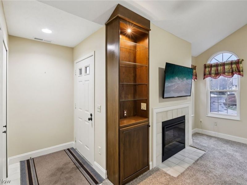 1071 N Jefferson Street, Unit B, Medina, OH 44256 Photo 7