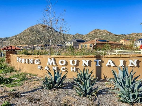 21147 Broken Stone Court, Riverside, CA 92507