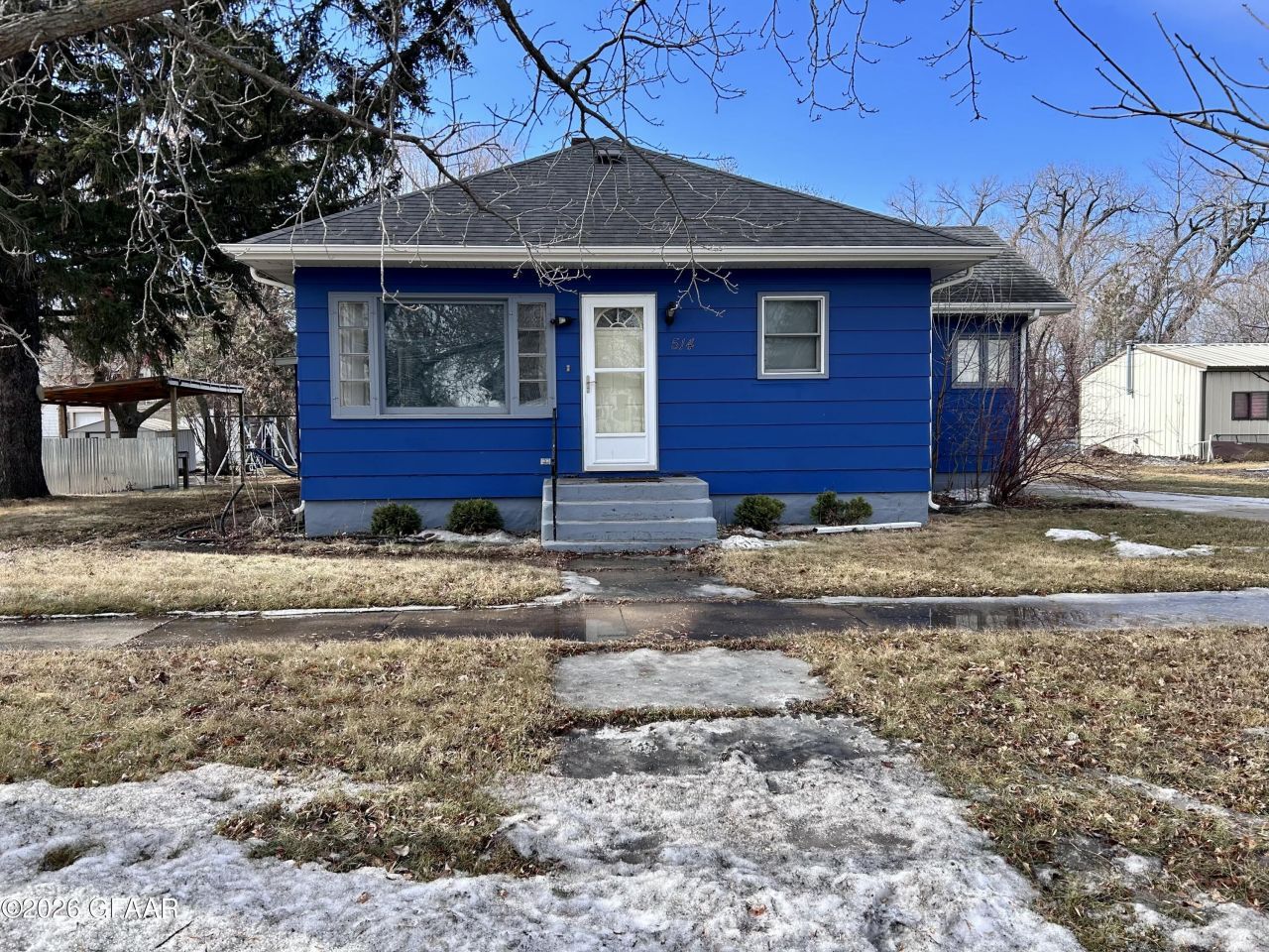 514 Oak Avenue , Hatton, ND 58240 Main Photo