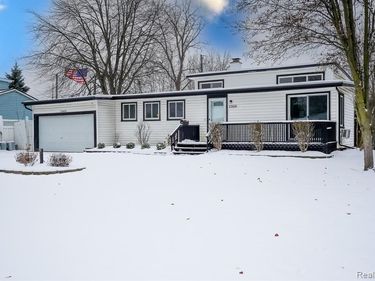 23424 Urban Street, Macomb Twp, MI 48042