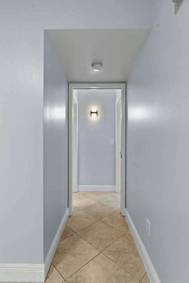 123 Yacht Club Way, Unit 207, Hypoluxo, FL 33462 Photo