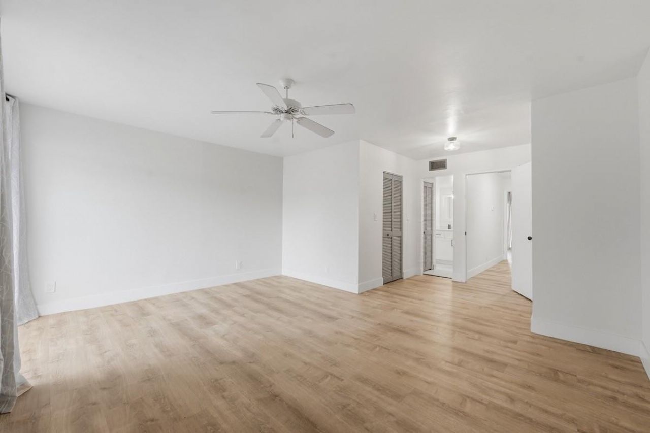 6678 Racquet Club Drive, Unit 209, Fort Lauderdale, FL 33319 Photo