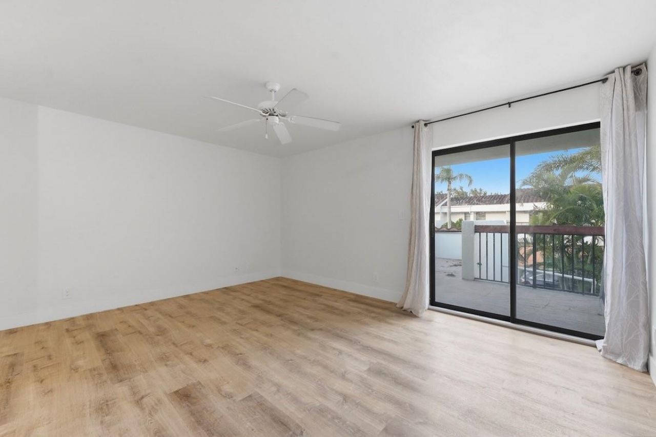 6678 Racquet Club Drive, Unit 209, Fort Lauderdale, FL 33319 Photo