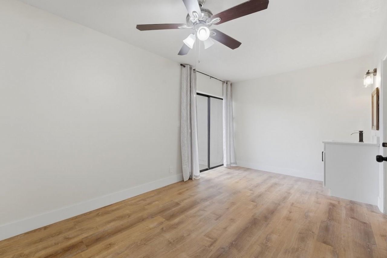 6678 Racquet Club Drive, Unit 209, Fort Lauderdale, FL 33319 Photo