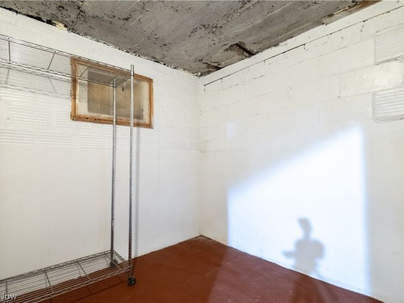 263 Hollywood Boulevard, Steubenville, OH 43952 Photo 22