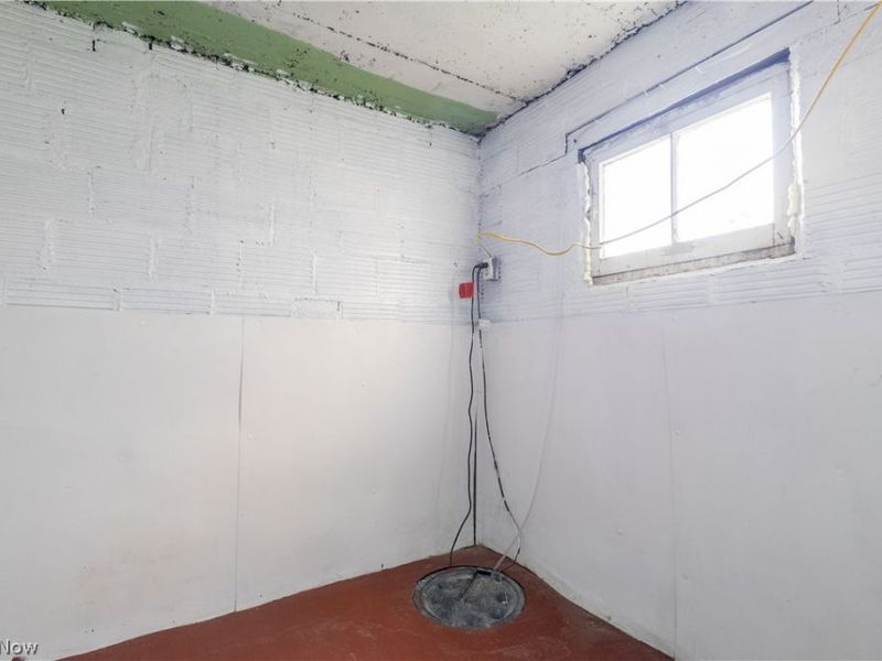 263 Hollywood Boulevard, Steubenville, OH 43952 Photo 23