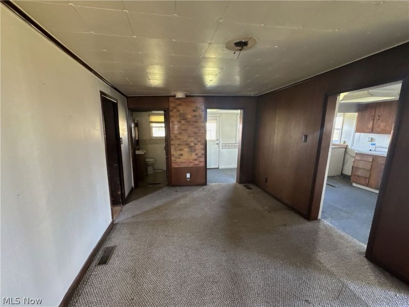 471 Fair Avenue, Quaker City, OH 43773 Photo 6