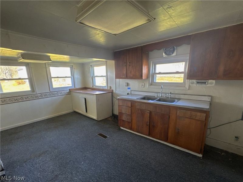 471 Fair Avenue, Quaker City, OH 43773 Photo 7