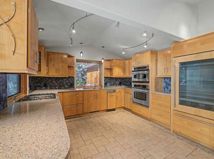574 W High Street, Quincy, CA 95971 Photo