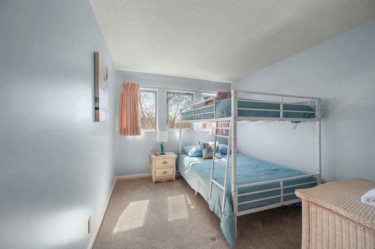 5905 South Kings Hwy.  Photo 11