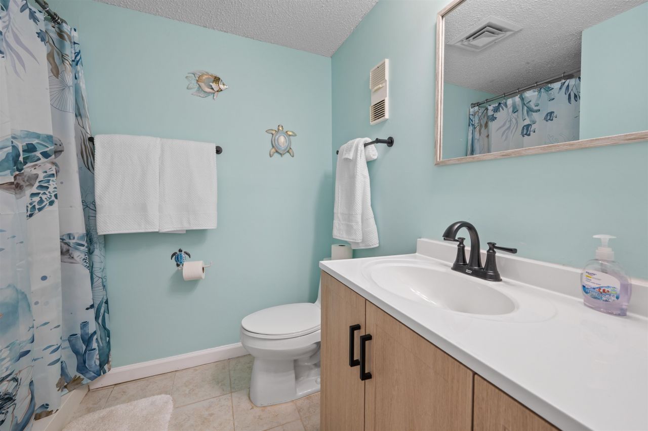 5905 South Kings Hwy.  Photo 13