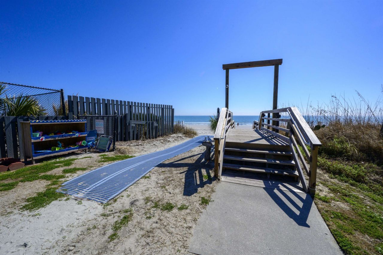 5905 South Kings Hwy.  Photo 27