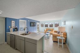 5905 South Kings Hwy.  photo 4