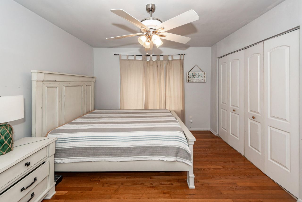 8483 Yadkin Circle Photo 21