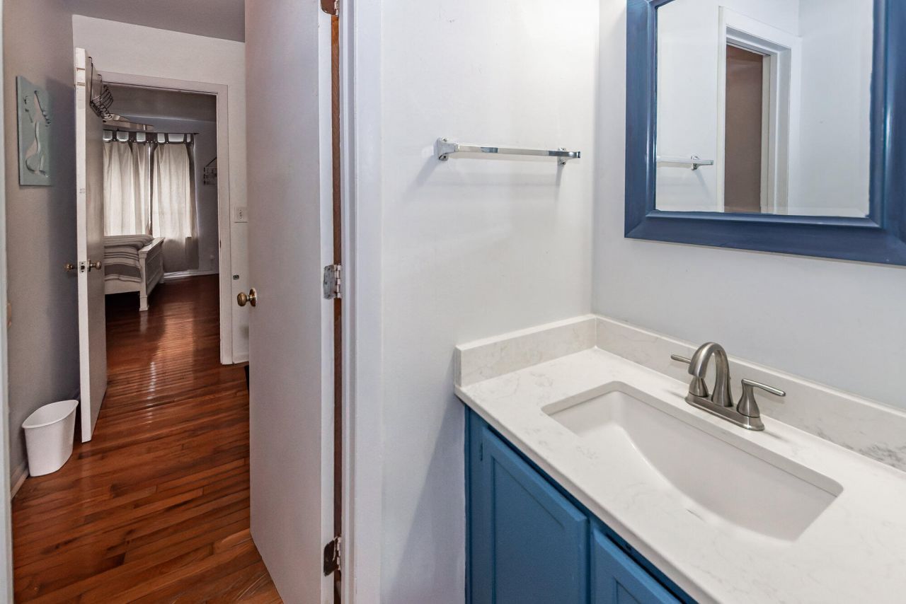 8483 Yadkin Circle Photo 31