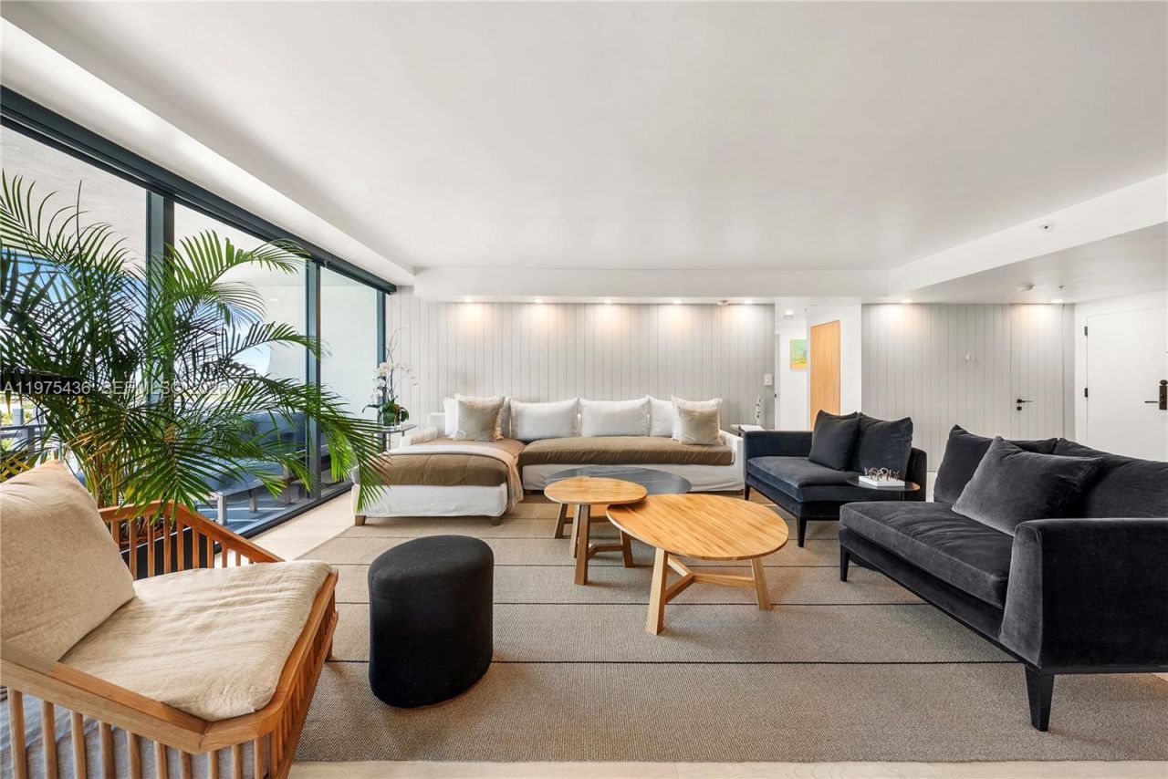 10205 Collins Ave , Unit 605, Bal Harbour, FL 33154 Photo