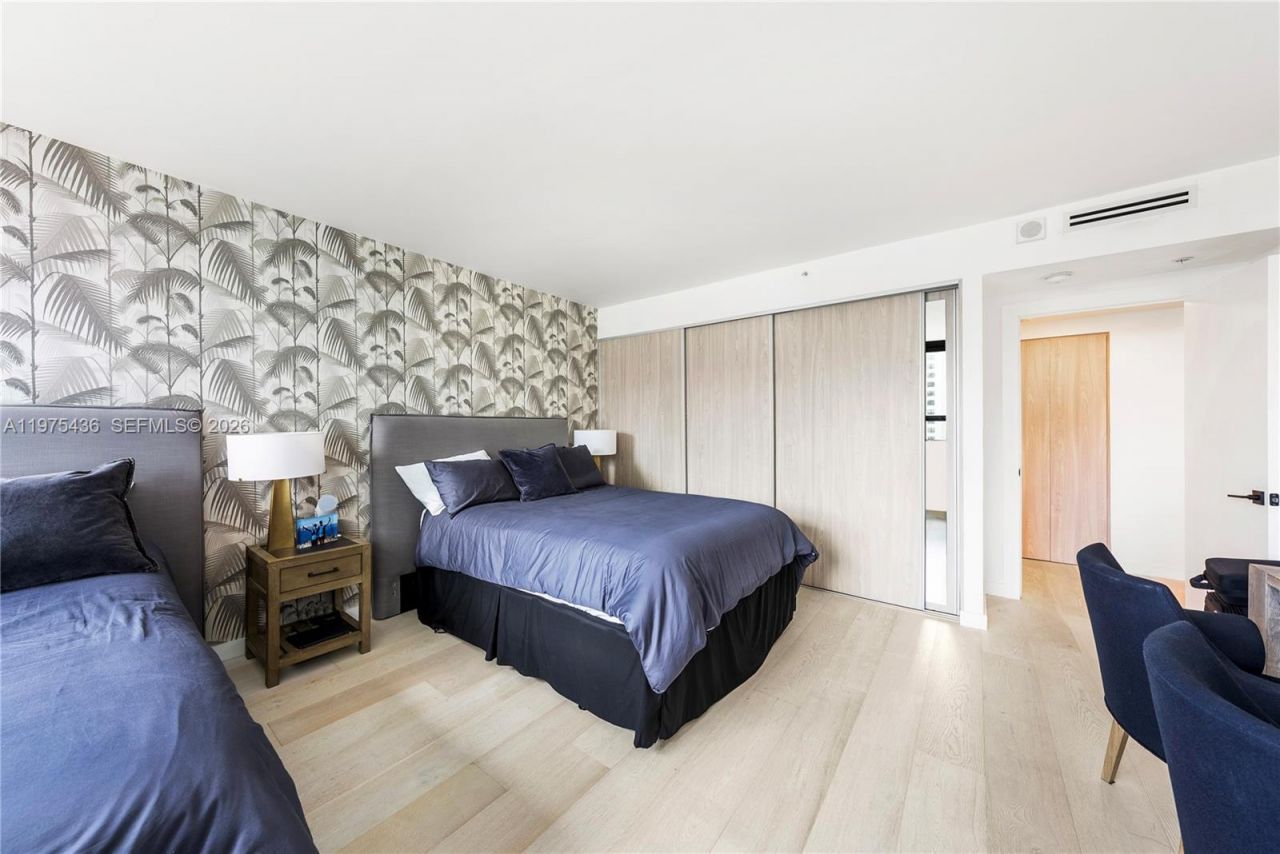 10205 Collins Ave , Unit 605, Bal Harbour, FL 33154 Photo