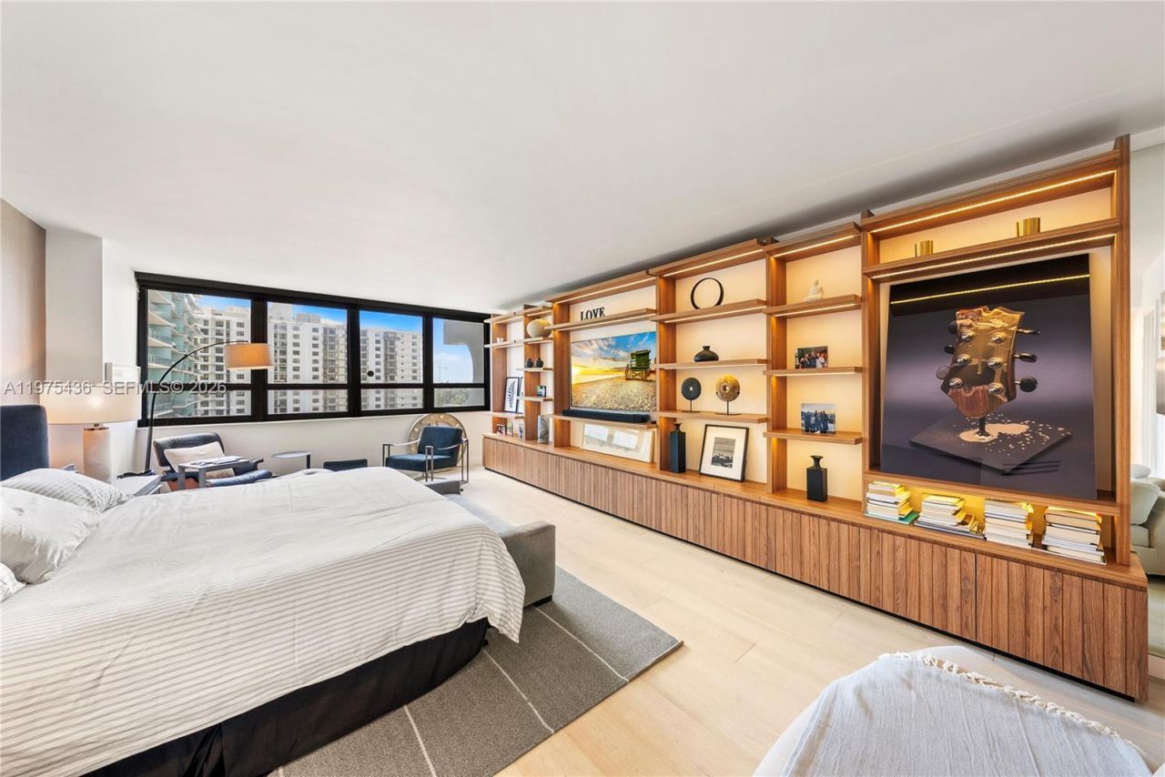 10205 Collins Ave , Unit 605, Bal Harbour, FL 33154 Photo