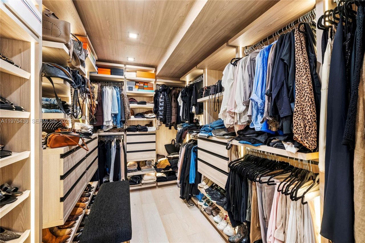 10205 Collins Ave , Unit 605, Bal Harbour, FL 33154 Photo