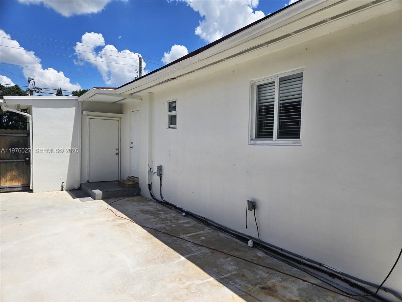 6744 SW 21st St, Miami, FL 33155 Photo