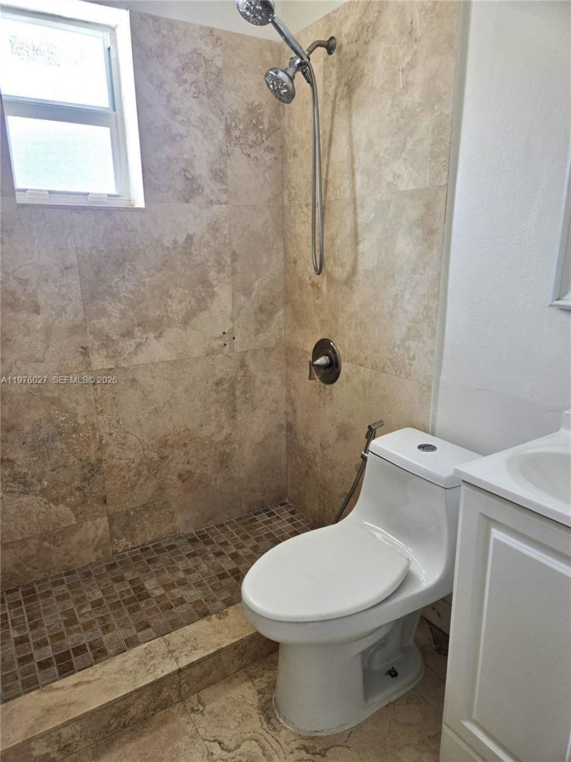 6744 SW 21st St, Miami, FL 33155 Photo
