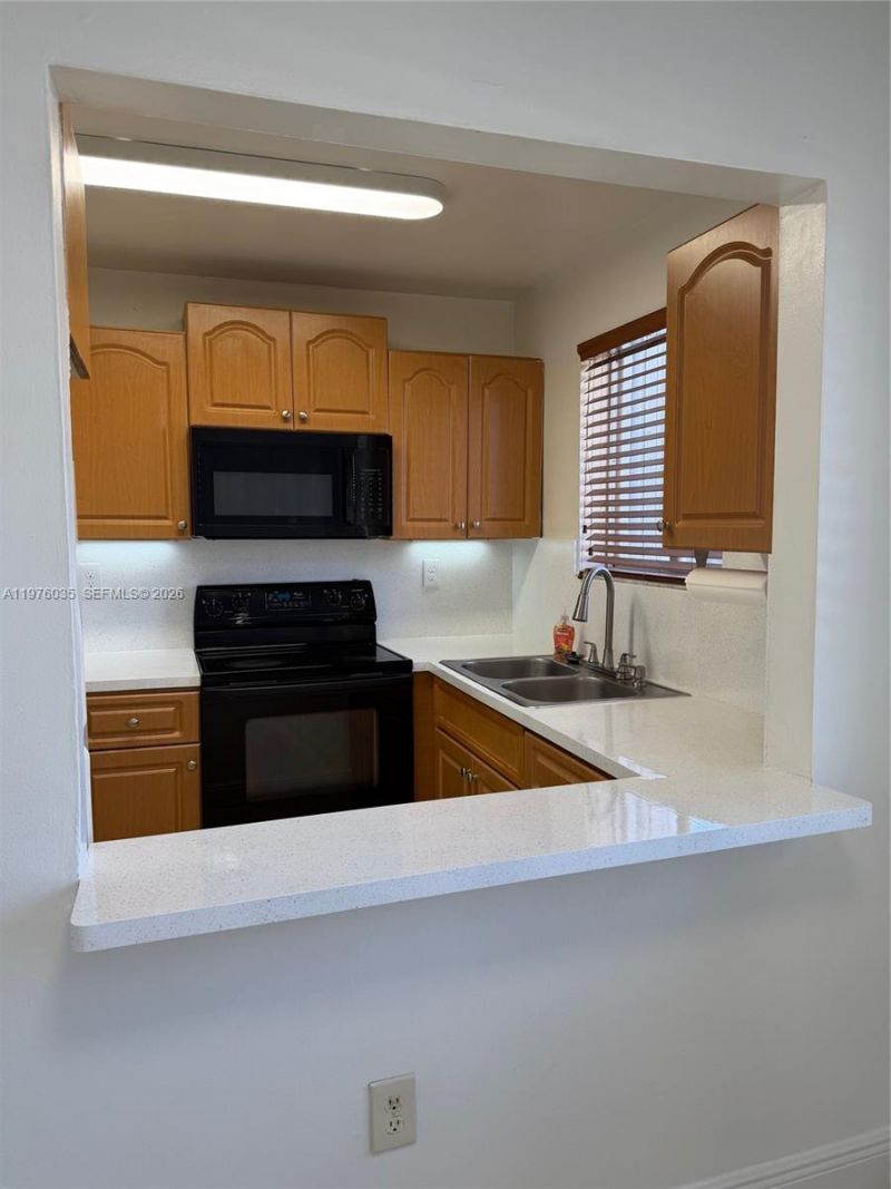 6207 SW 131st Ct , Unit 101, Miami, FL 33183 Photo