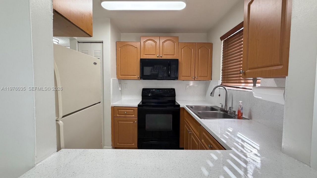 6207 SW 131st Ct , Unit 101, Miami, FL 33183 Photo