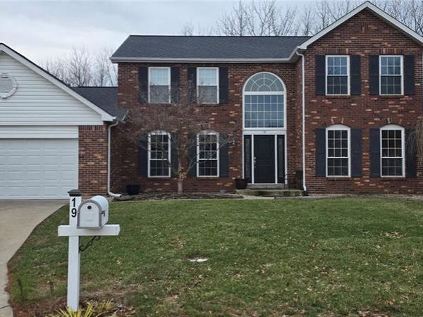 19 Lautrec Court, O'Fallon, MO 63368