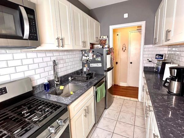 190 E Mosholu Parkway S, Unit 1J, Bronx, NY 10458