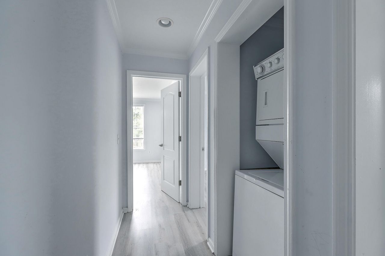 2533 Celestial Court Photo 10