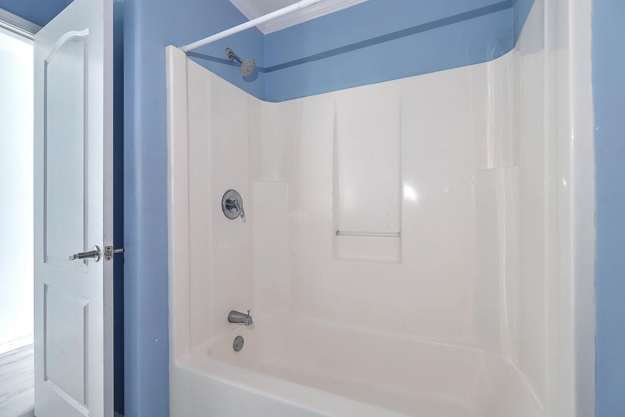 2533 Celestial Court Photo 17