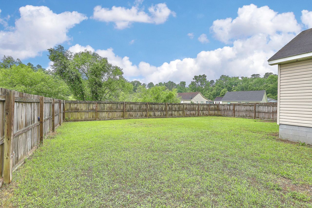 2533 Celestial Court Photo 26