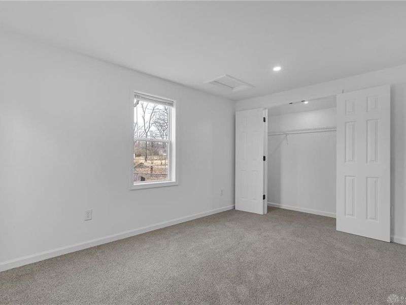 4534 N Fairgreen Avenue, Dayton, OH 45416 Photo 12