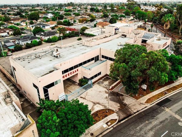 17002 Prairie Avenue, Torrance, CA 90504