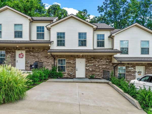 432 Glenstone Springs Dr , Unit B, Clarksville, TN 37043