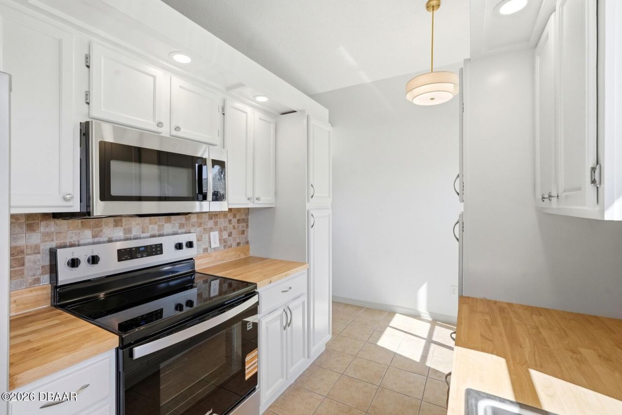 714 Fox Tail Court, New Smyrna Beach, FL 32168 Photo