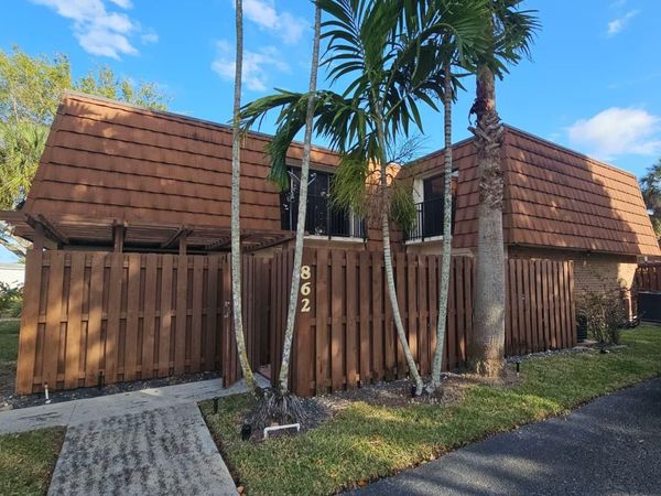 862 SW 118th Ter, Davie, FL 33325